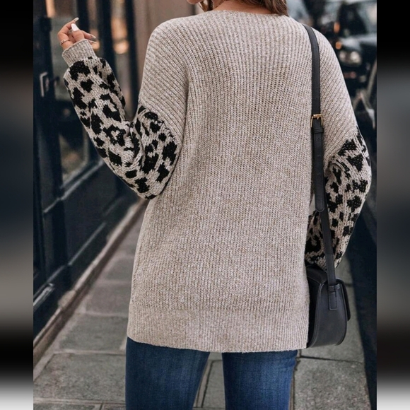 Women's Autumn Winter Leopard Print Cross Neckline Drop Shoulder Loose Casual - Picture 2 of 6